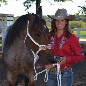 Meet your Posher, Victoria